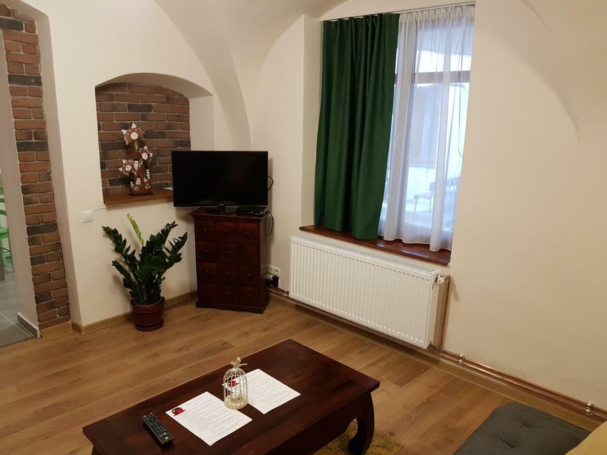 Central Am Brukenthal Hermannstadt Exterior foto
